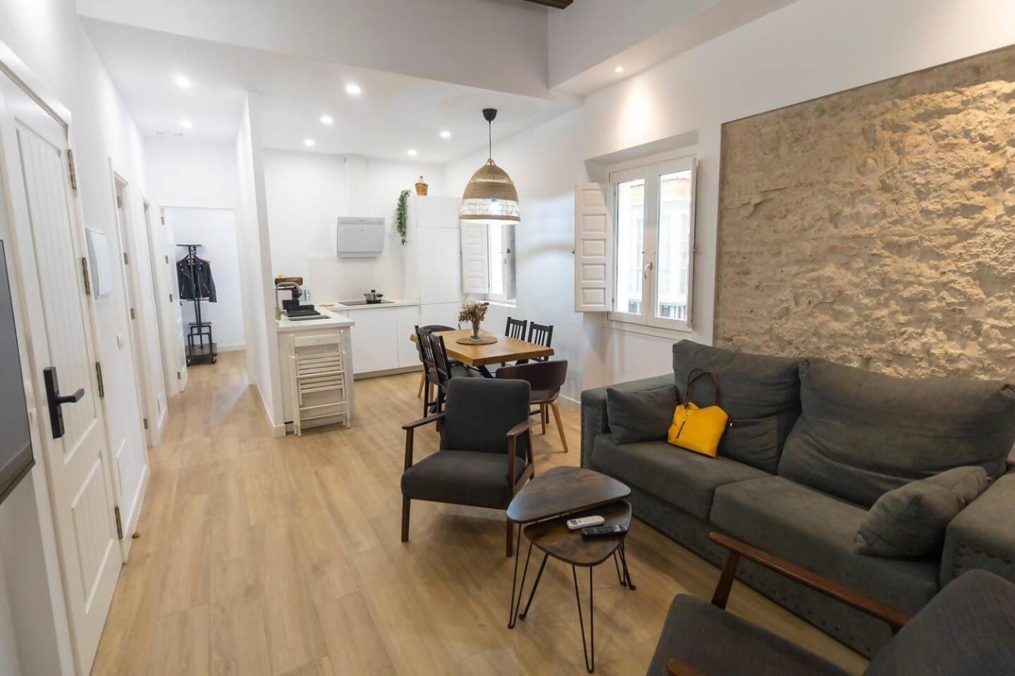Apartamentos La Cruz Verde Cádiz Exteriör bild
